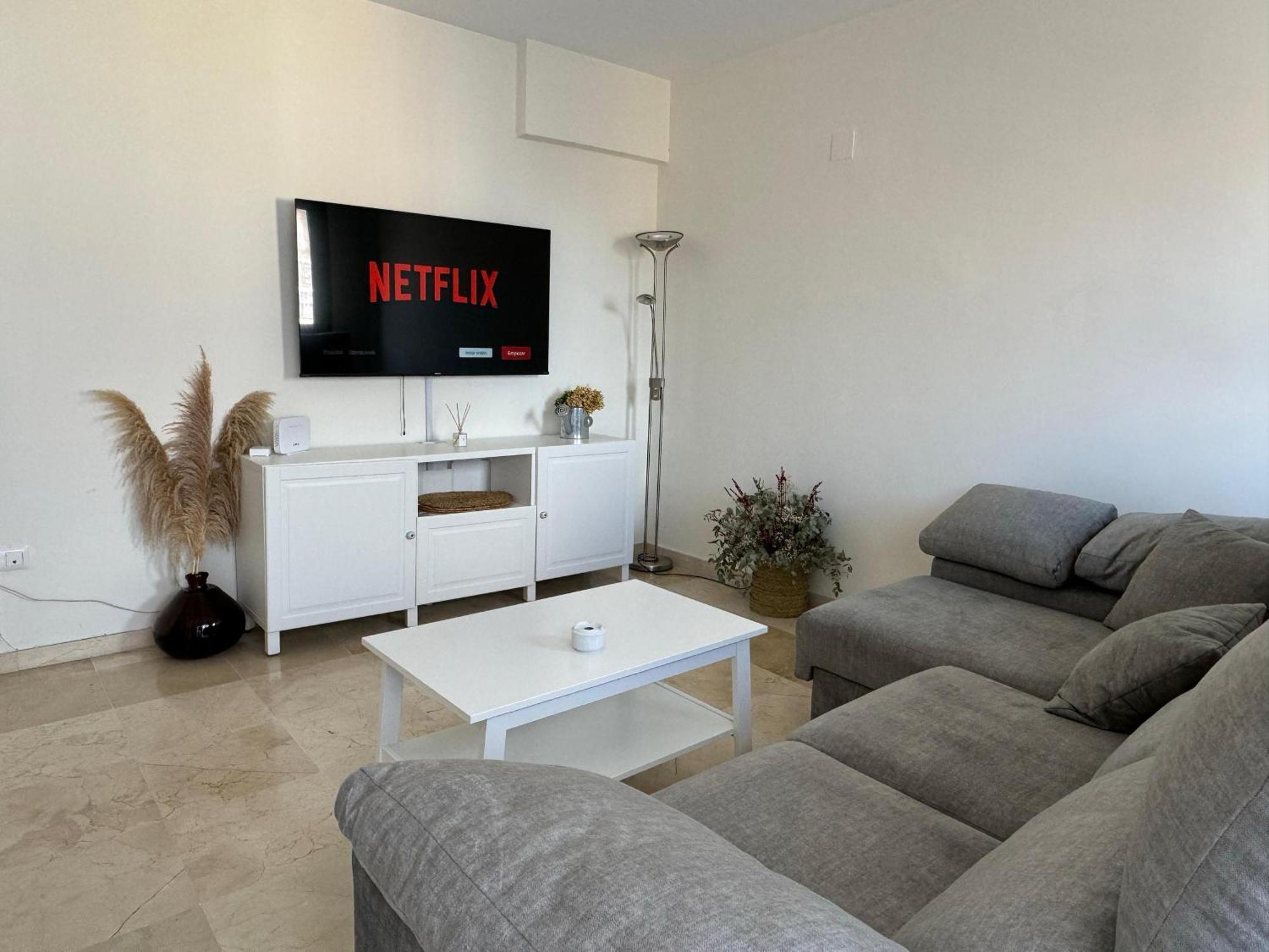Apartamento Centrico Con Terraza Y Parking Gratuito Cordoba Exterior photo