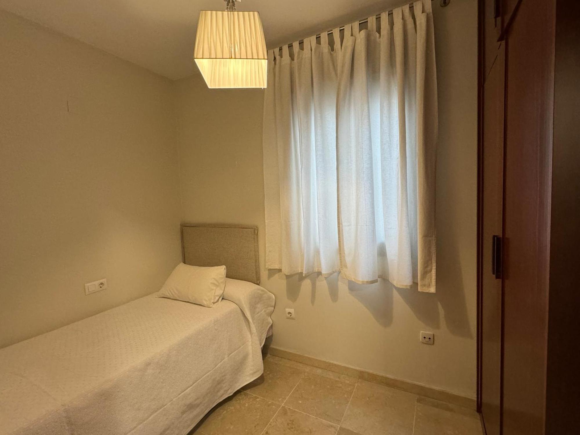 Apartamento Centrico Con Terraza Y Parking Gratuito Cordoba Exterior photo