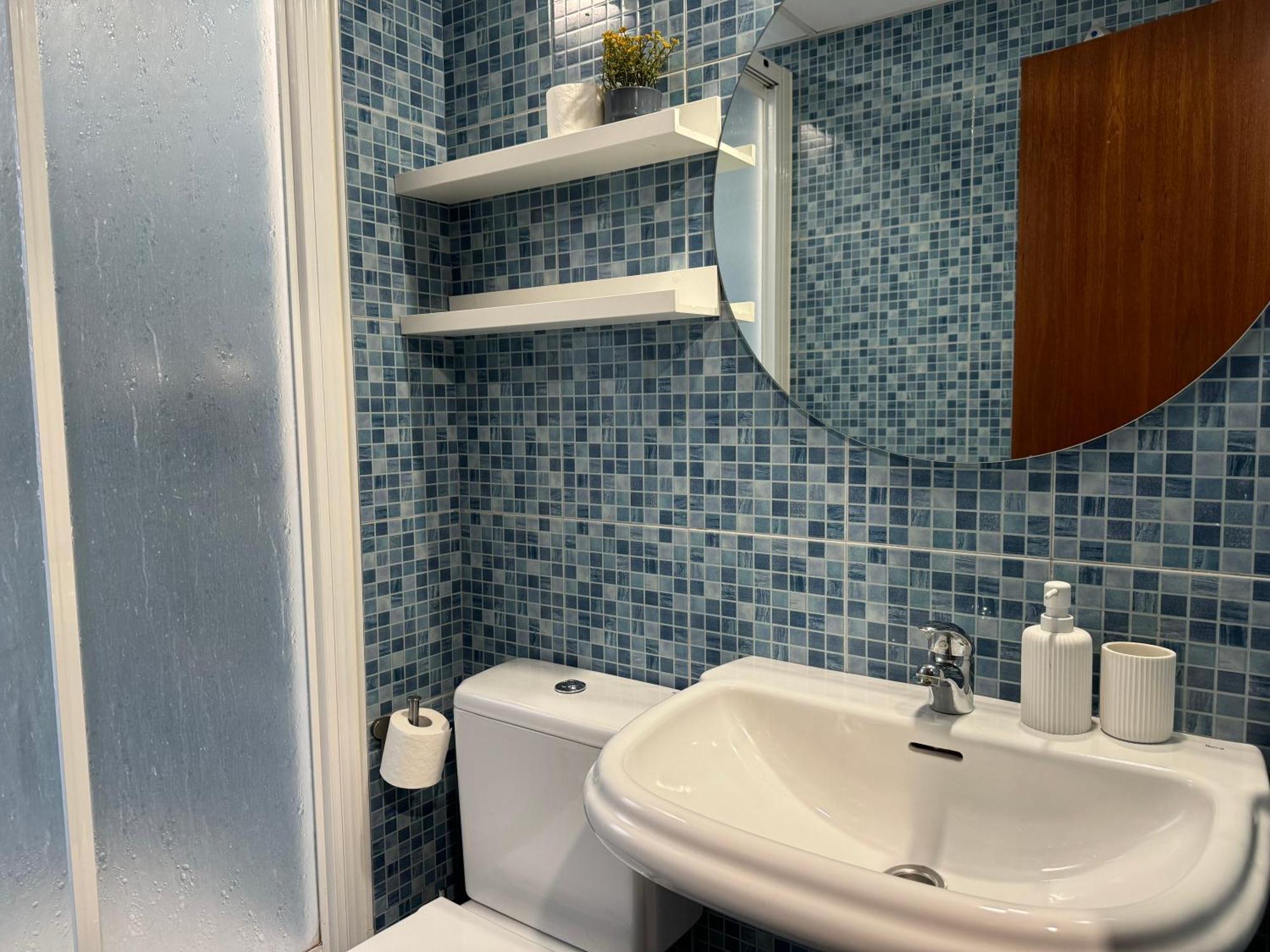 Apartamento Centrico Con Terraza Y Parking Gratuito Cordoba Exterior photo