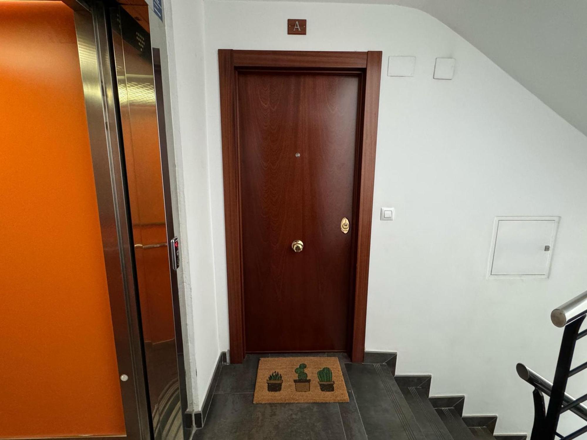 Apartamento Centrico Con Terraza Y Parking Gratuito Cordoba Exterior photo